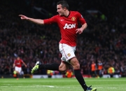 九游娱乐网页-英超争冠焦点战与湖人强势拿下吉林队，跨越时空的竞技交响