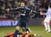 九游体育-2026世界杯焦点战，森林狼打穿老鹰，篮球与足球的跨界狂想