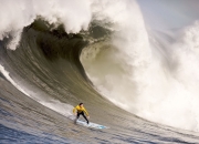 九游娱乐官方-篮网对阵辽宁队，贝恩存在感拉满，跨国篮球赛的独特魅力