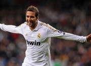 九游娱乐网站-F1新赛季揭幕战焦点战，法国力克莱比锡红牛，赛道上的国家荣耀之战