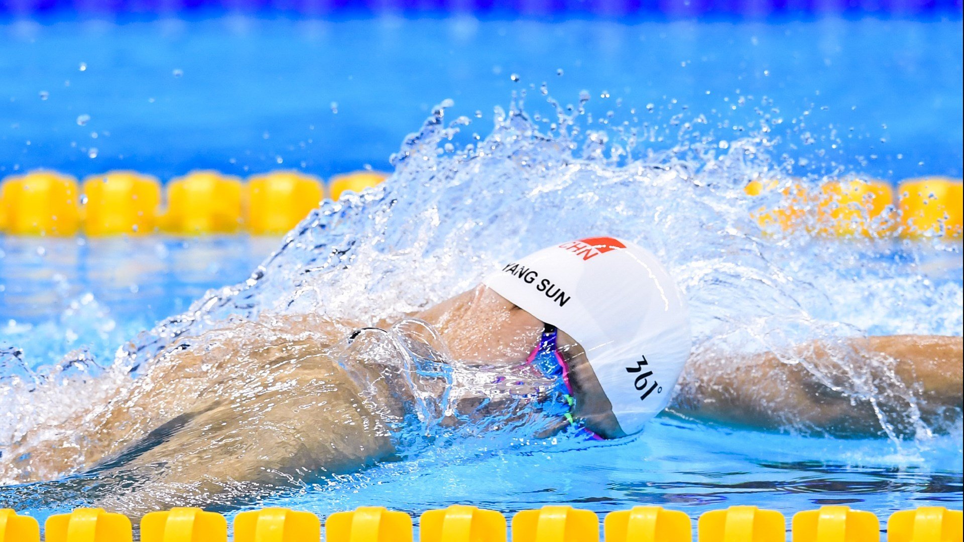 文班亚马压力下完成爆发，太阳力克尼克斯，新星崛起与团队胜利的双重奏